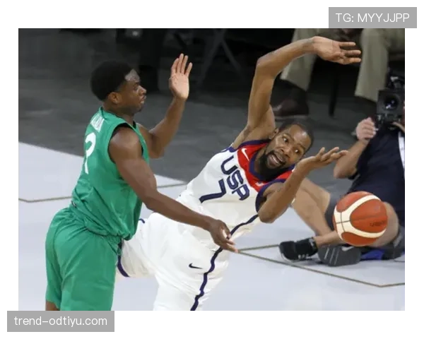 篮球回场规则差异：FIBA与NBA判定标准解析